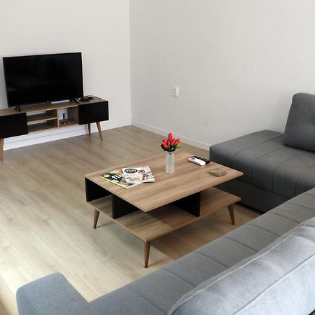 Spacious Modern Apartment Kisela Voda Σκόπια Εξωτερικό φωτογραφία